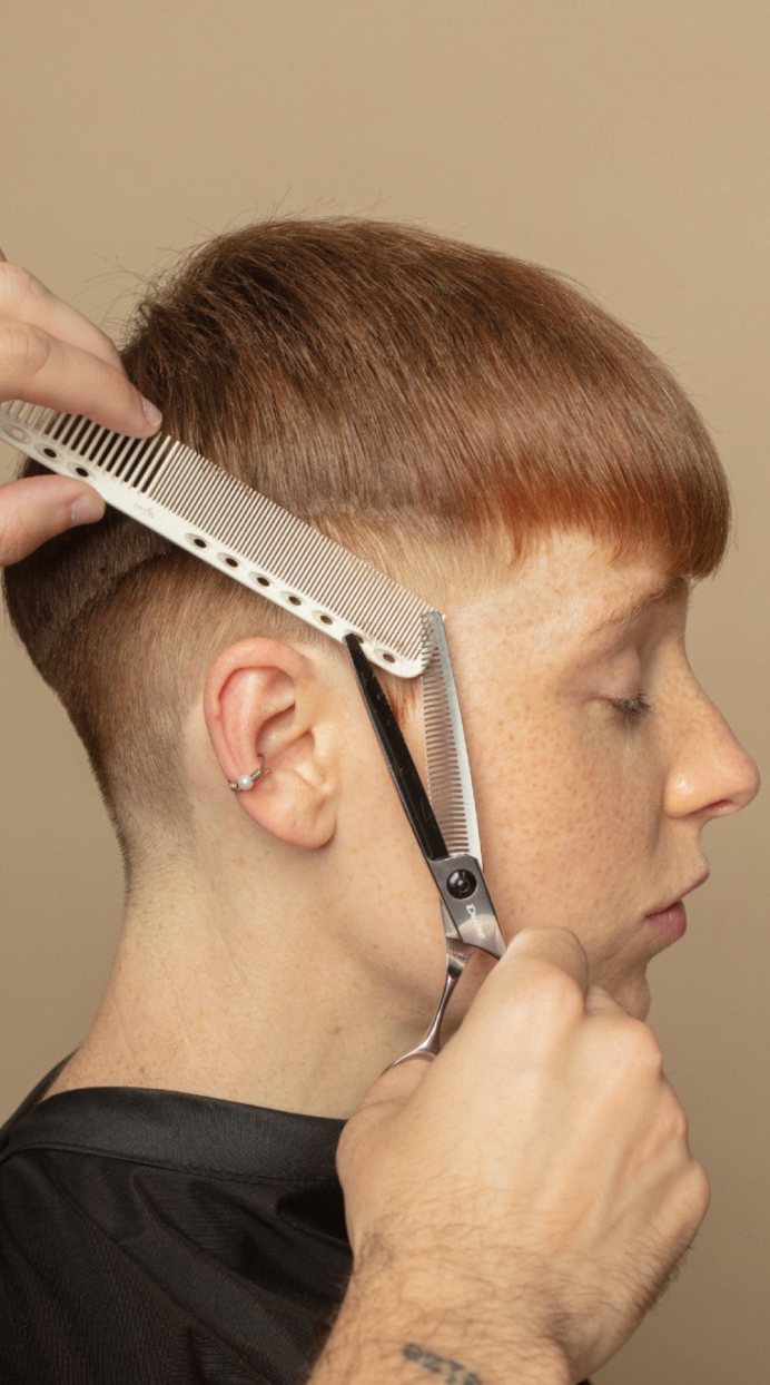 Precision cutting with Dune scissors