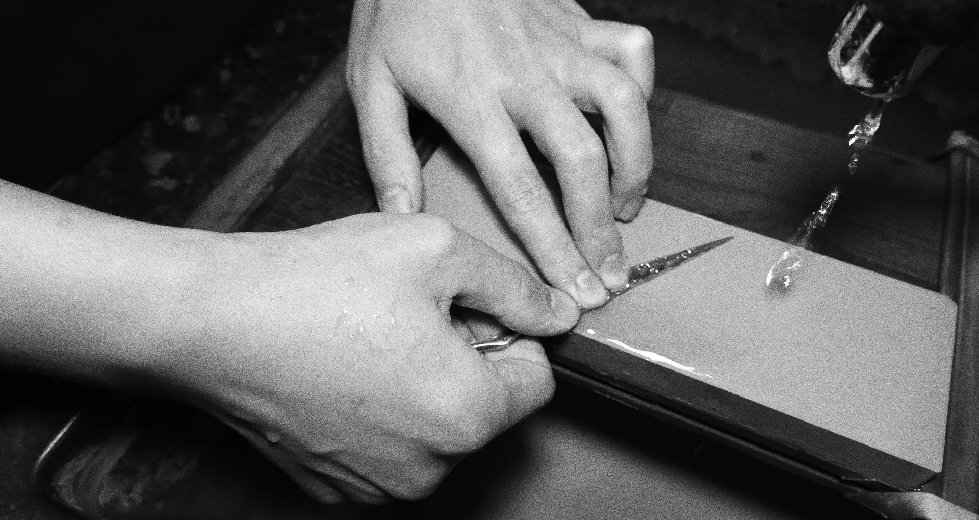 Sharpening a scissor blade